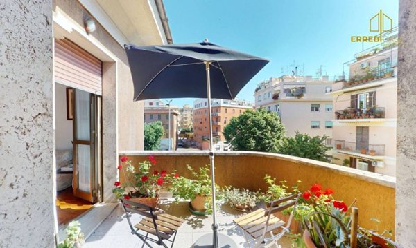 appartamento in vendita a Roma in zona Gianicolense