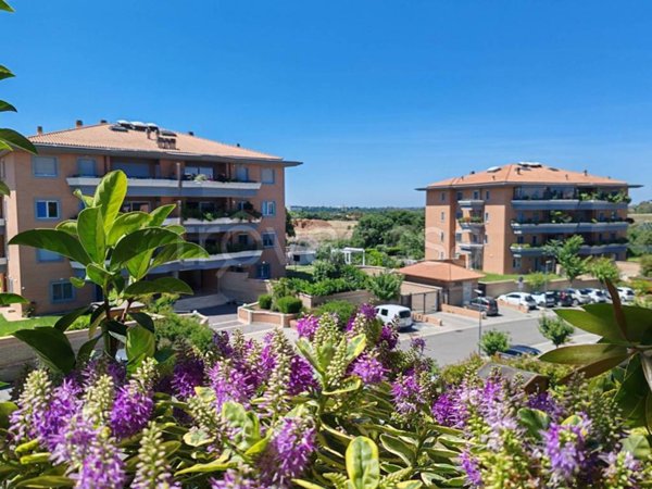 appartamento in vendita a Roma in zona La Pisana