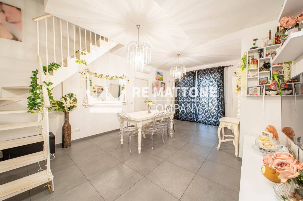 appartamento in vendita a Roma in zona Ostiense