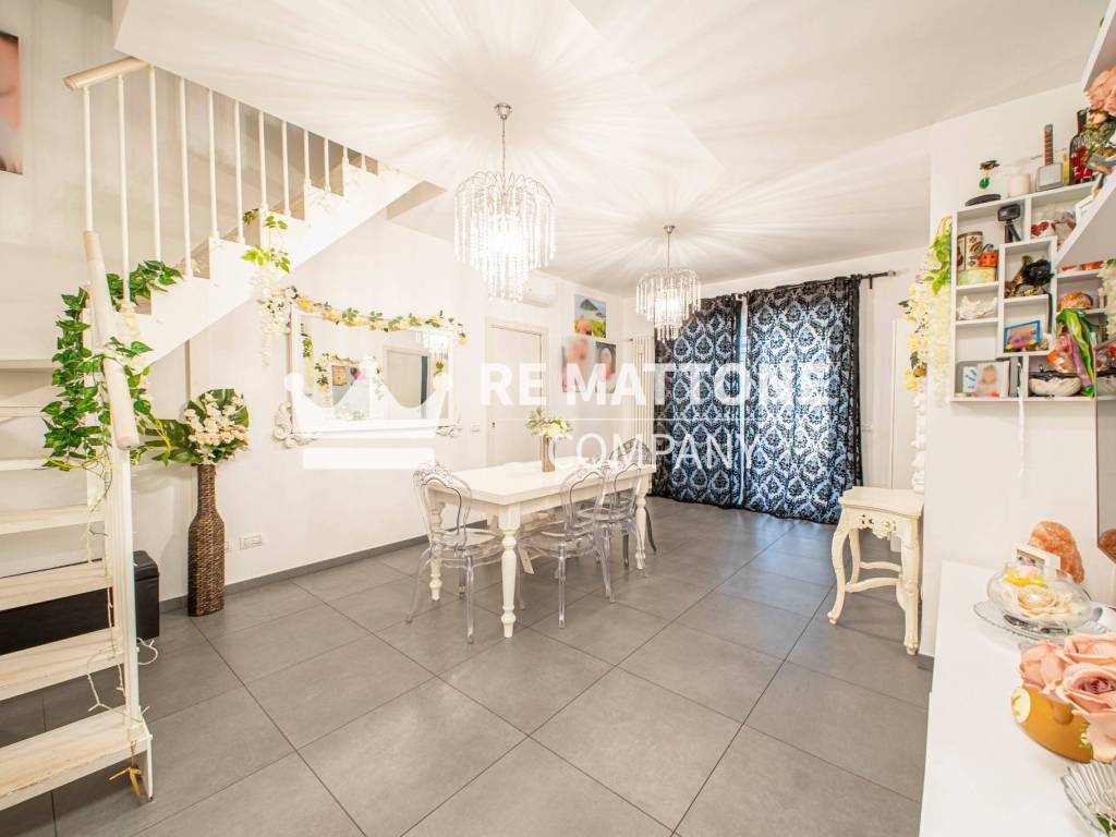 appartamento in vendita a Roma in zona Ostiense