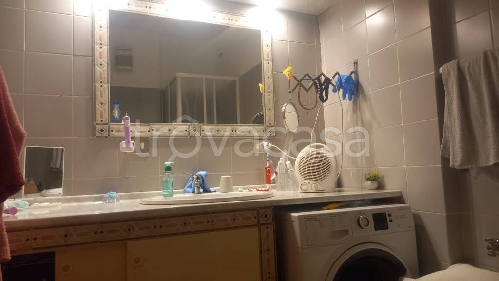 appartamento in vendita a Roma in zona Trastevere