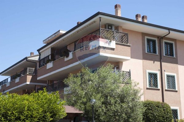 appartamento in vendita a Roma in zona Infernetto