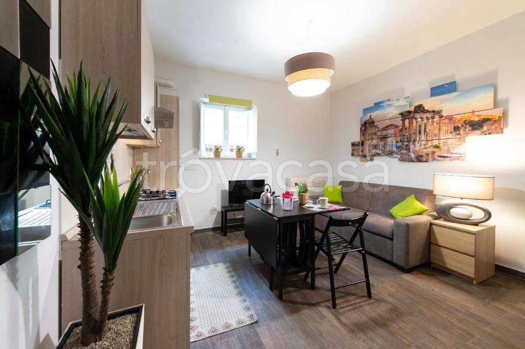 appartamento in vendita a Roma in zona Celio