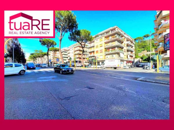 negozio in vendita a Roma in zona Aurelio