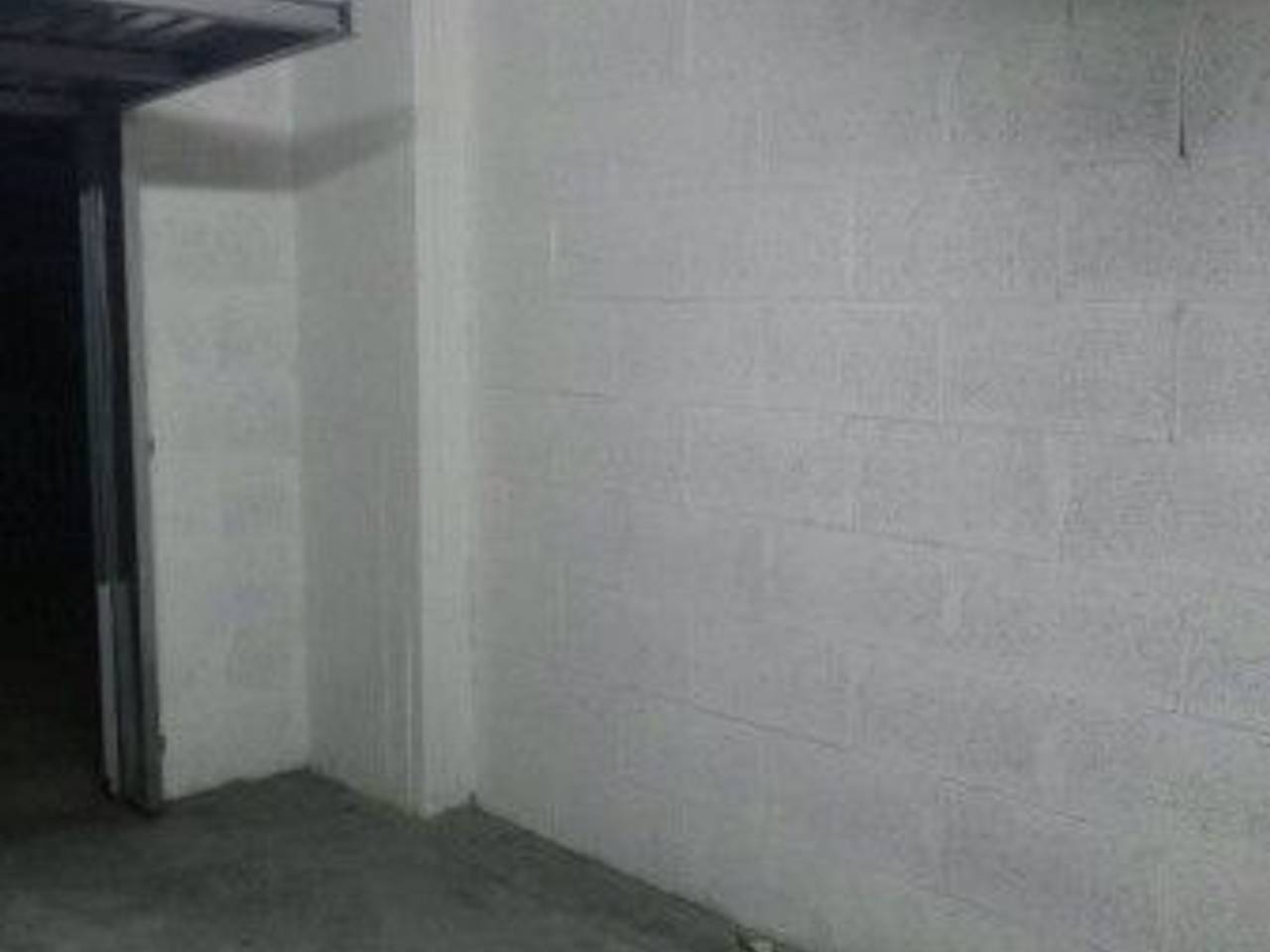 negozio in vendita a Roma in zona Ardeatino