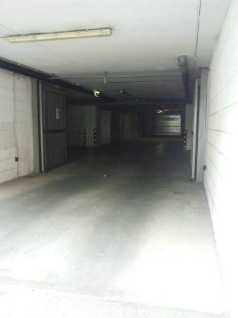 negozio in vendita a Roma in zona Ardeatino