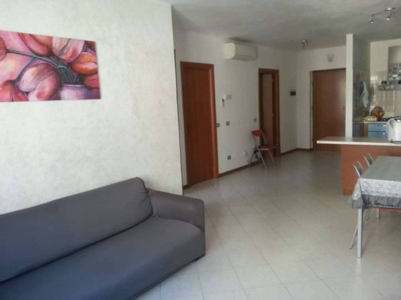 appartamento in vendita a Roma in zona Ardeatino