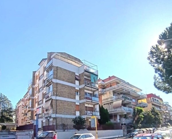 appartamento in vendita a Roma in zona Monte Sacro/Talenti