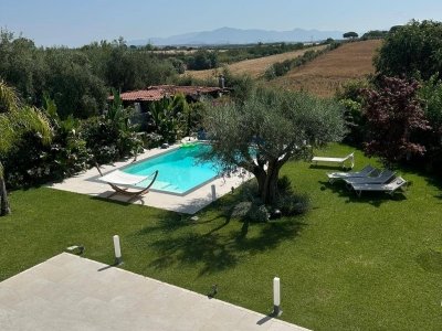 casa indipendente in vendita a Roma in zona Monte Sacro/Talenti