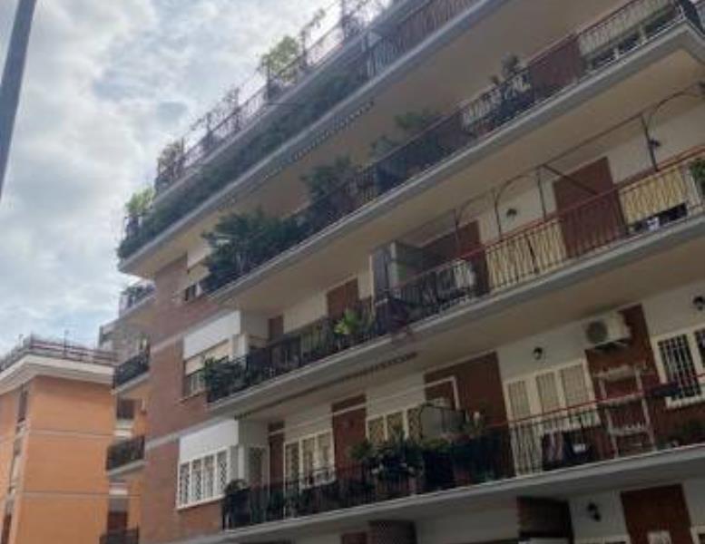 appartamento in vendita a Roma in zona Gianicolense
