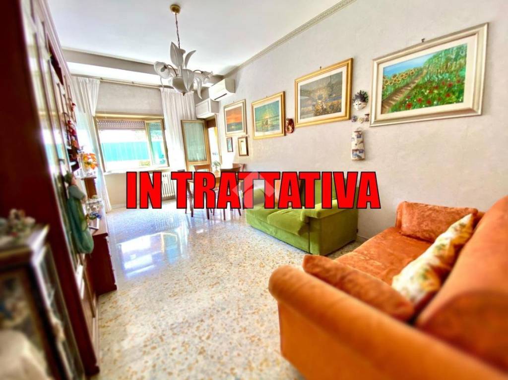 appartamento in vendita a Roma in zona Cinecittà