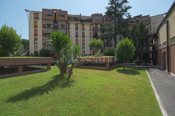 casa indipendente in vendita a Roma in zona Collatino