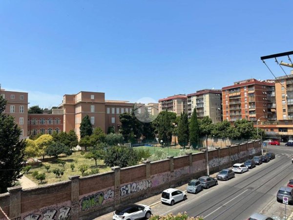 appartamento in vendita a Roma in zona Prenestino-Centocelle