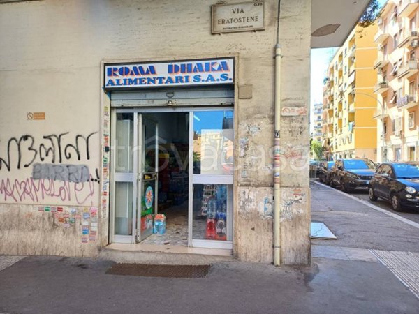 negozio in vendita a Roma in zona Prenestino-Labicano