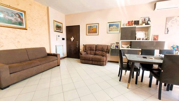 appartamento in vendita a Roma in zona Romanina