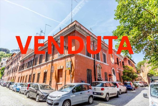appartamento in vendita a Roma in zona Trastevere