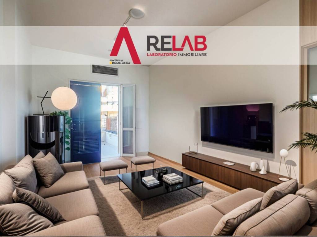 appartamento in vendita a Roma in zona Torre Angela