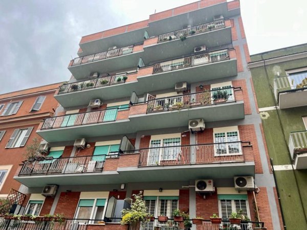 appartamento in vendita a Roma in zona Prenestino-Labicano