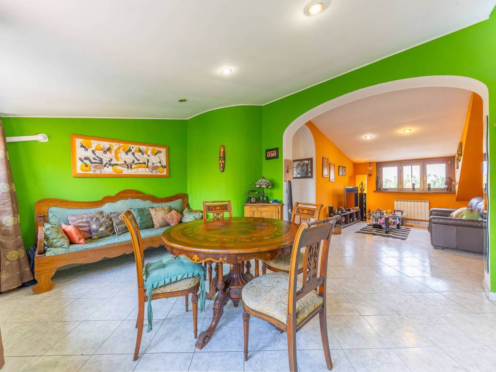 appartamento in vendita a Roma in zona Massimina/Casal Lumbroso