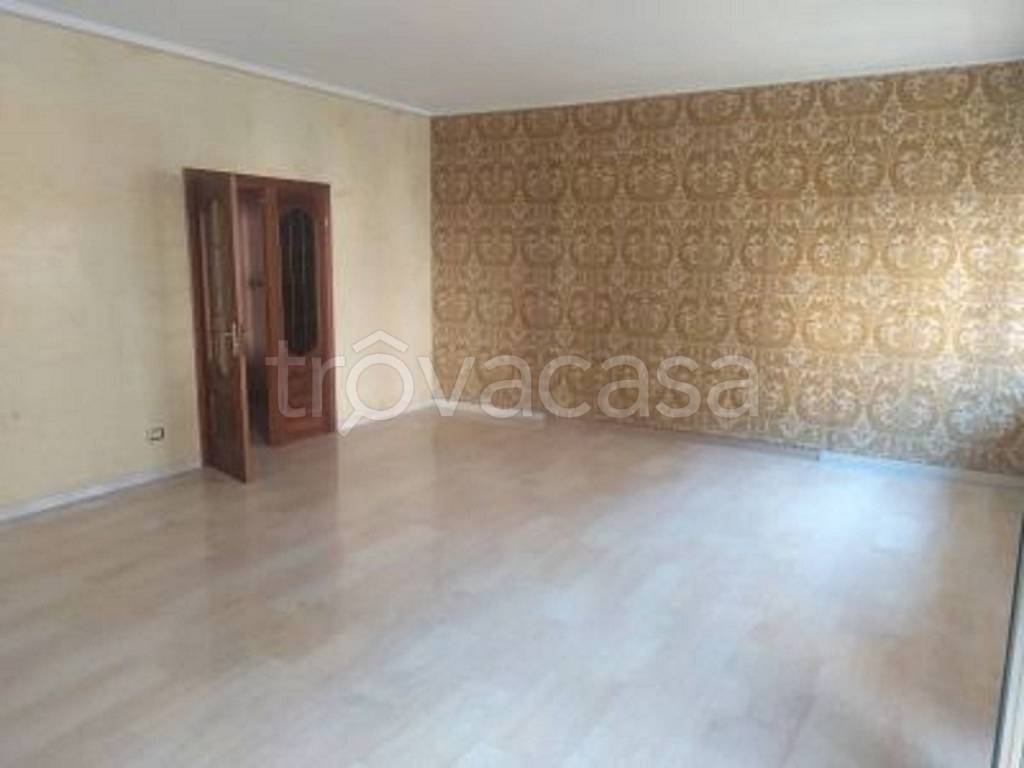 appartamento in vendita a Roma in zona Appio Claudio