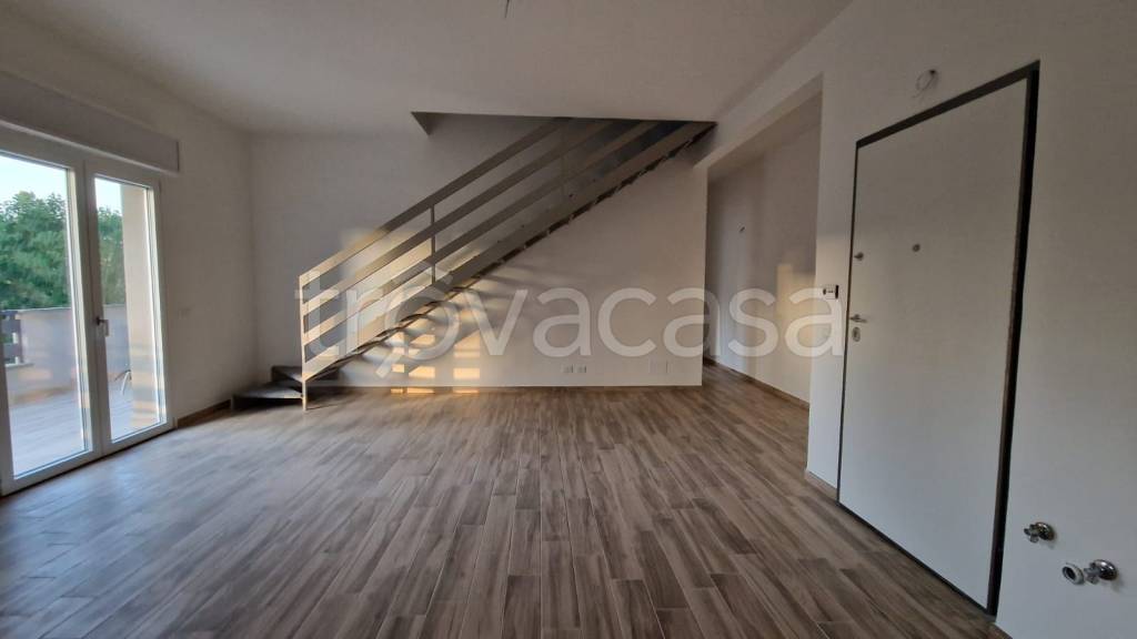 appartamento in vendita a Roma in zona Massimina/Casal Lumbroso