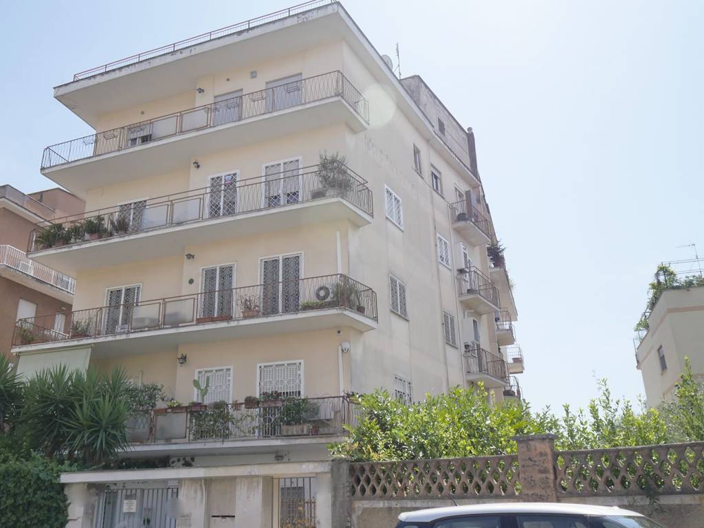 appartamento in vendita a Roma in zona Monte Sacro/Talenti