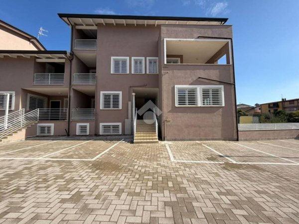 appartamento in vendita a Roma in zona Finocchio