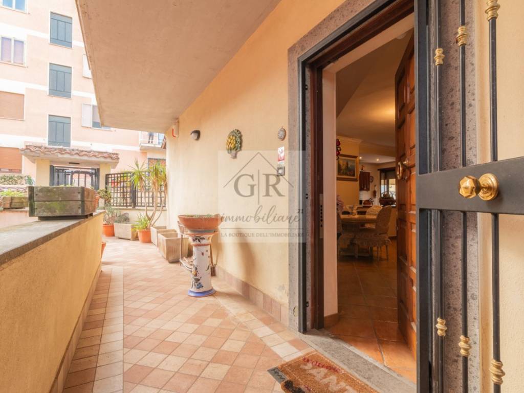 appartamento in vendita a Roma in zona Tor di Quinto