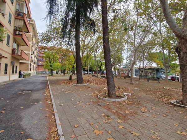 appartamento in vendita a Roma in zona Tuscolano