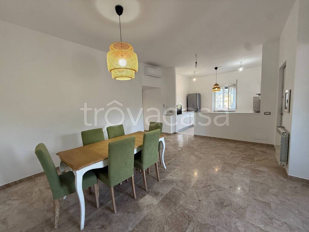 appartamento in vendita a Roma in zona Casalotti