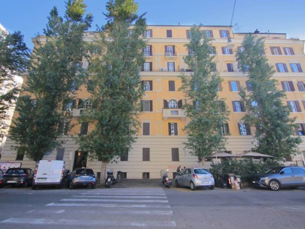 appartamento in vendita a Roma in zona Della Vittoria