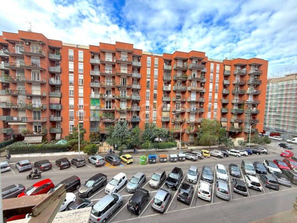 appartamento in vendita a Roma in zona Ardeatino