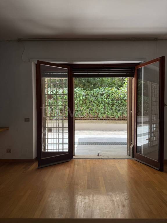 appartamento in vendita a Roma in zona Della Vittoria