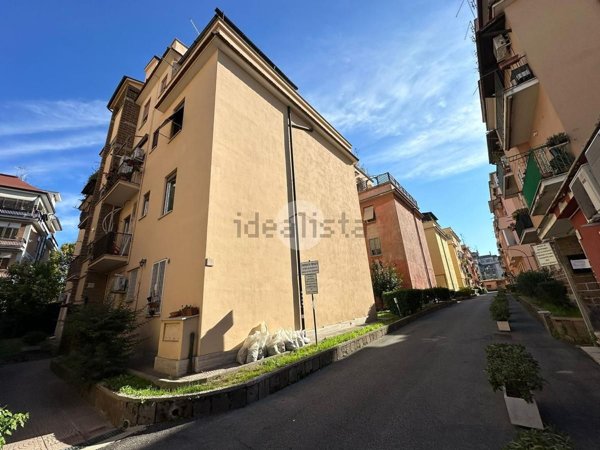 appartamento in vendita a Roma in zona Prenestino-Centocelle