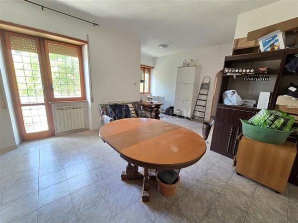 appartamento in vendita a Roma in zona Ostia Antica