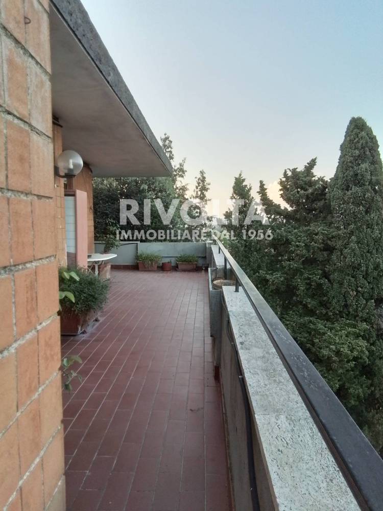 appartamento in vendita a Roma in zona Tor di Quinto