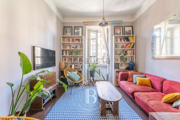 appartamento in vendita a Roma in zona Appio Latino