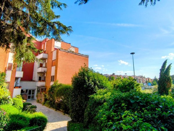 appartamento in vendita a Roma in zona Gianicolense