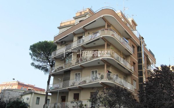 appartamento in vendita a Roma in zona Prenestino-Centocelle