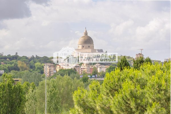appartamento in vendita a Roma in zona Portuense