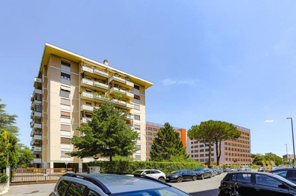 appartamento in vendita a Roma in zona EUR
