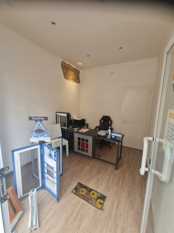 negozio in vendita a Roma in zona Gianicolense