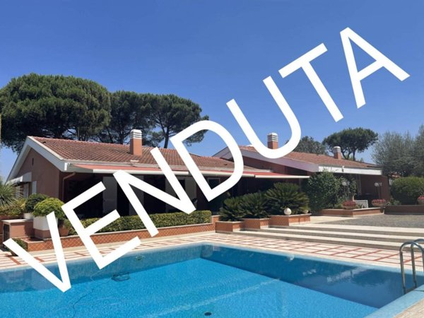 villa in vendita a Roma in zona Prima Porta