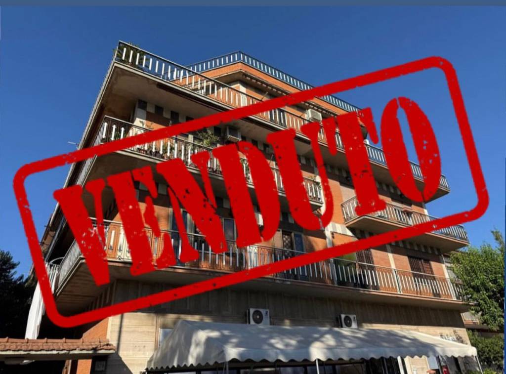 appartamento in vendita a Roma in zona Prenestino-Centocelle
