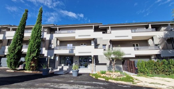 appartamento in vendita a Roma in zona Massimina/Casal Lumbroso