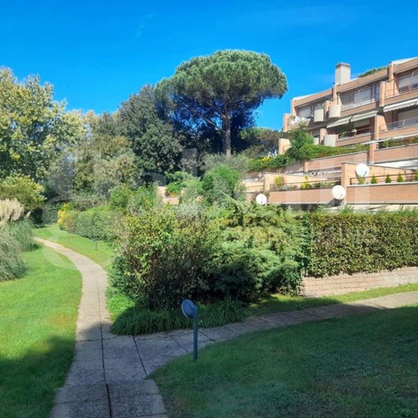 appartamento in vendita a Roma in zona Olgiata