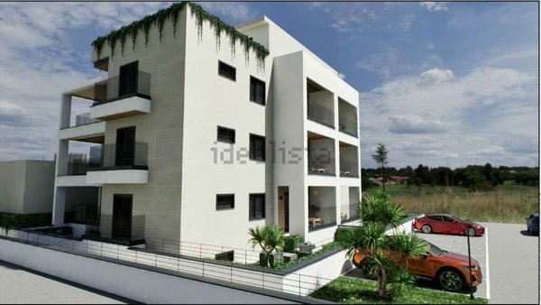 appartamento in vendita a Roma in zona Borghesiana