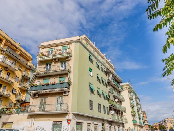 appartamento in vendita a Roma in zona Prenestino-Centocelle
