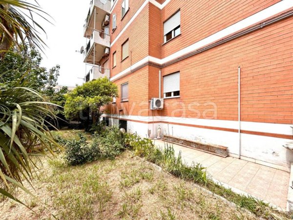 appartamento in vendita a Roma in zona Acilia