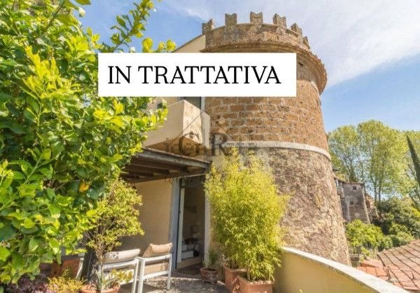 appartamento in vendita a Roma in zona Isola Farnese